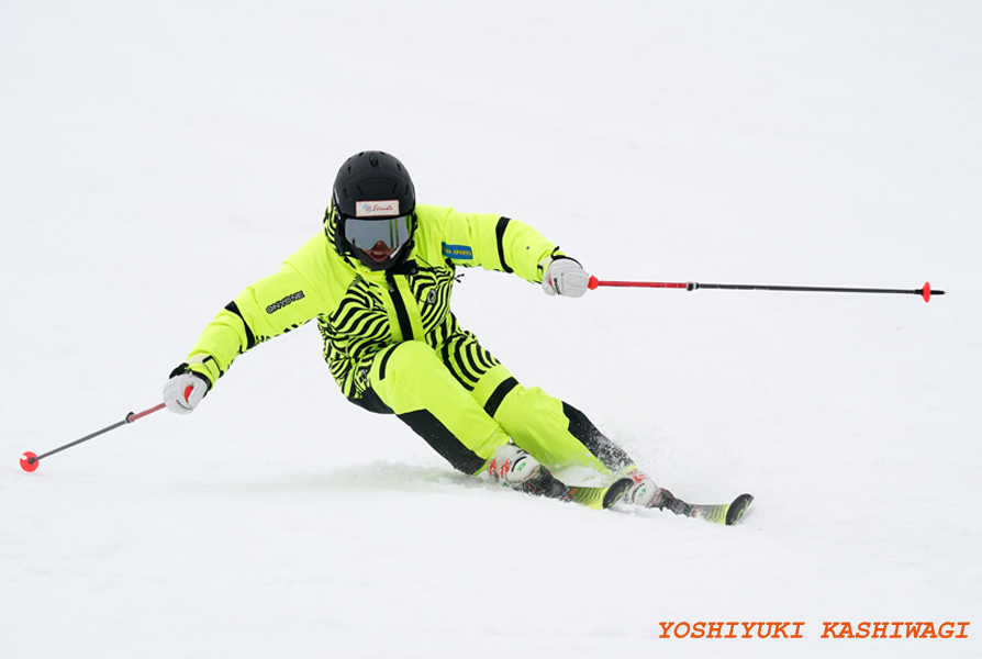 TeamONYONE Photo sessionの記事がSKI GRAPHIC月刊スキーグラフィック