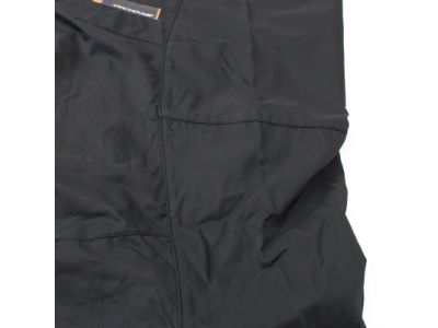 独自の3Dカッティングでランニング動作を妨げません。