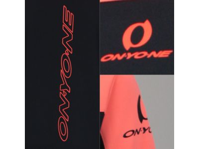 裾はドローコードで調節可能