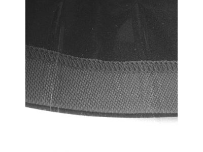 流れ出る汗を吸収して素早く拡散させる設計。