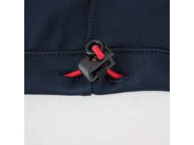 裾ゴムコードでサイズ調整可能