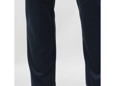 細身シルエット