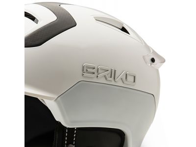 ABS：首周辺への衝撃を最大限に守ります。 インモールド：優れた軽量性を実現。 カーボン：カーボン繊維を使い、丈夫な作りになっています。