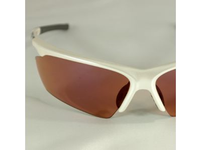 ナイトロゲンテクノロジーによるBRIKO最軽量アイウェア