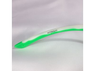 広範囲に滑り止めテンプルエンド搭載