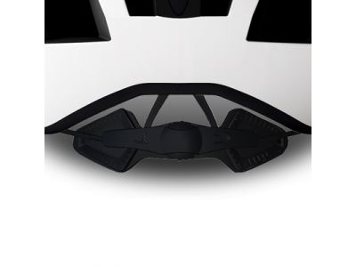 細かい調整が可能で、快適なフィット感を得られるフィットシステム。中央部分のベルトを上下させることでロールフィット自体の位置も設定可能。