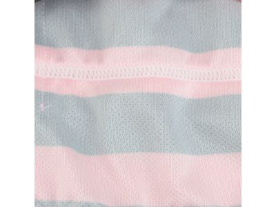 汗を素早く吸収して乾燥させ、衣服内をドライで快適な状態に保つ素材。