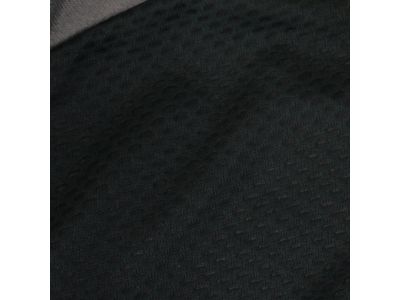 特殊な加工技術でニオイ成分のアンモニアガス、酢酸ガス、イソ吉草酸ガスを分解します。