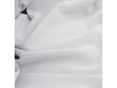 特殊な加工技術でニオイ成分のアンモニアガス、酢酸ガス、イソ吉草酸ガスを分解します。