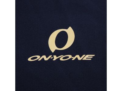 ワンポイントブランドネーム