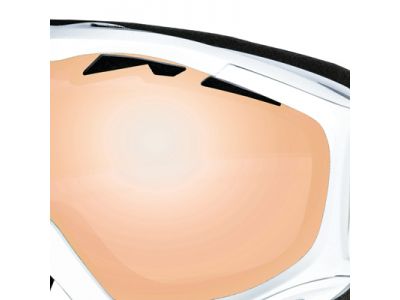 レンズ内の曇りを軽減する目的で配置された空気孔。