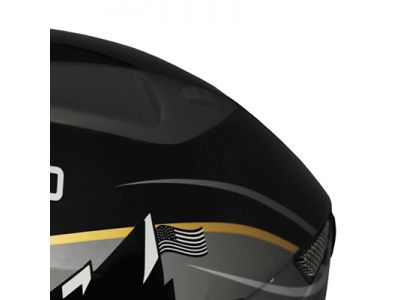 頭頂部左右に備え付けられた開閉式ベンチレーション、開けた状態ではスムーズに外気を取り込み、ヘルメット後部の排気孔からヘルメット内の湿気や熱気が外に抜けるように設計されている。