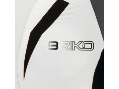 夜間走行時の安全を考慮し、再帰反射ロゴを配置。