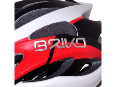 ヘルメット素材はポリスチレンとポリカーボネイトキャップから構成され、非常に軽量で衝撃に対する吸収力を備えています。これらを結合することで耐久性とコンパクト性を実現しました。