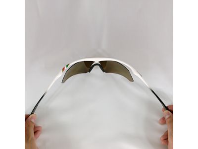 滑り止めテンプルエンド。