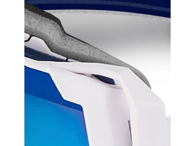 ヘルメット併用時に高いフィット性能を発揮します。