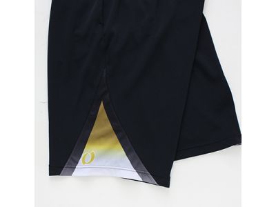 脇の切替にグラフィカルな昇華加工を施しています。