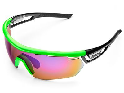 グリーン／ブラック／ホワイト(911)