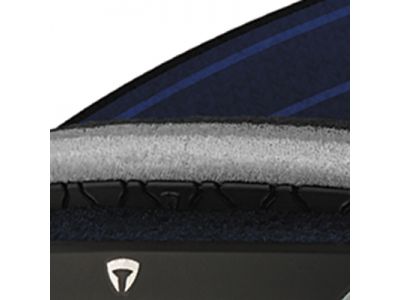 3層スポンジを採用しているので高いフィット性を可能にしています。