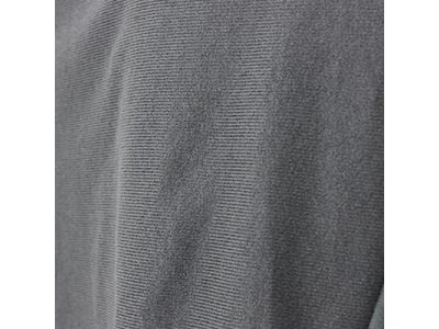 裏地は起毛トリコットで保温性に優れます。