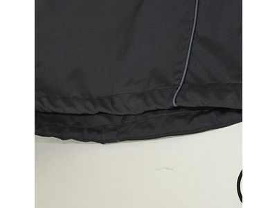 同色系のパイピング加工