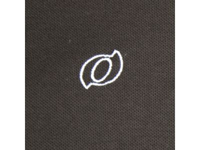 左胸にワンポイント刺繍。