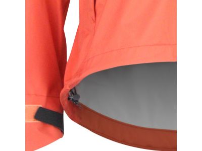 ドローコード+ストッパーで悪天候時でもしっかりフィット。風の巻き込みを軽減してくれます。