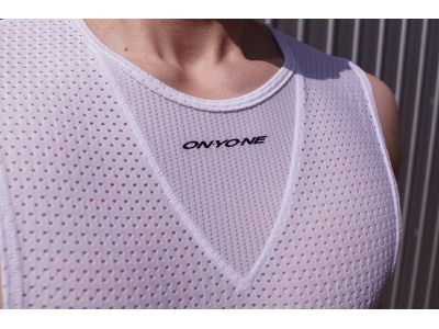 クルーネック仕様