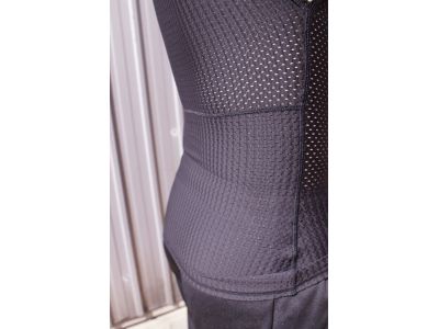 腰部分が2枚重ねでさらに安定