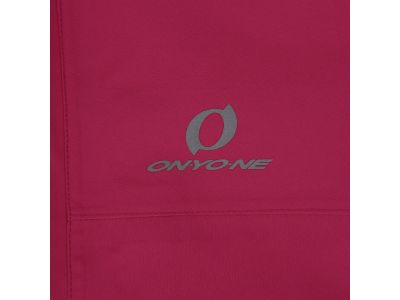 再帰反射：ジャケットの左胸と左袖口に再帰反射マーク