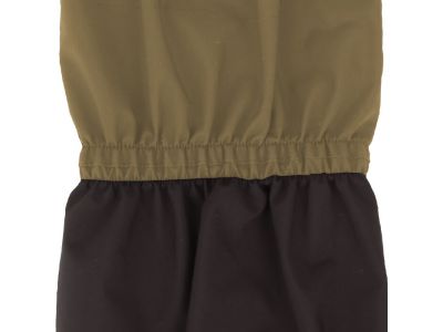 本体中央：中央にゴムシャーリングを施し、くるぶし部分のフィット性を考慮。