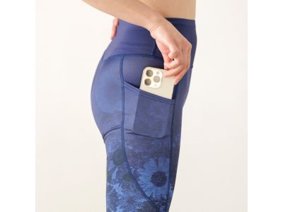 運動中に便利なポケット付き