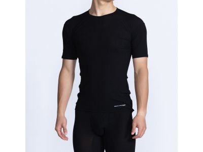 身長173㎝　Mサイズ着用