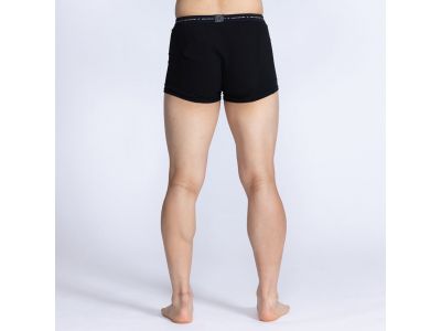 身長173㎝　Mサイズ着用