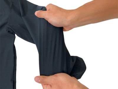 ストレッチ生地感