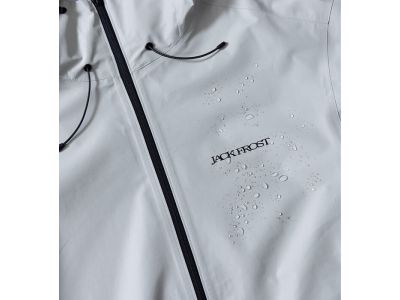 表地、防水透湿ラミネート、裏材を貼り合わせた3LAYER素材。