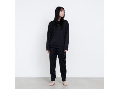 BLACK(009)_モデル身長：165cm/着用サイズ：S