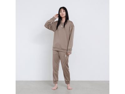 G.BROWN(238)_モデル身長：165cm/着用サイズ：S