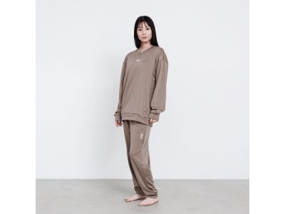 G.BROWN(238)_モデル身長：165cm/着用サイズ：L