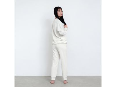 O.WHITE(260)_モデル身長：165cm/着用サイズ：S