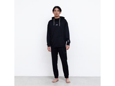 BLACK(009)_モデル身長：175cm/着用サイズ：Ｌ