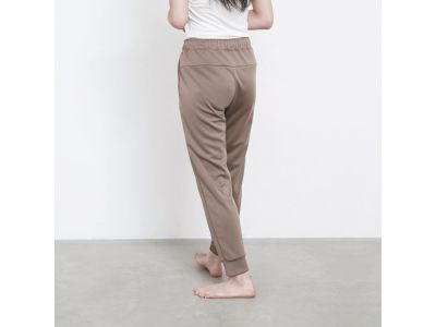 G.BROWN(238)_モデル身長：165cm/着用サイズ：S