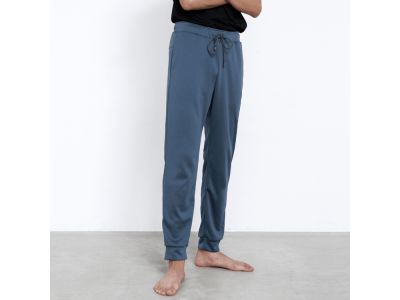 B.GRAY(657)_モデル身長：175cm/着用サイズ：Ｌ