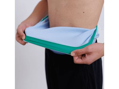 SAX(691)_ズレを抑えるストレッチメッシュを配置