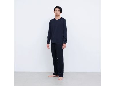 BLACK(009)_モデル身長：175cm/着用サイズ：Ｌ